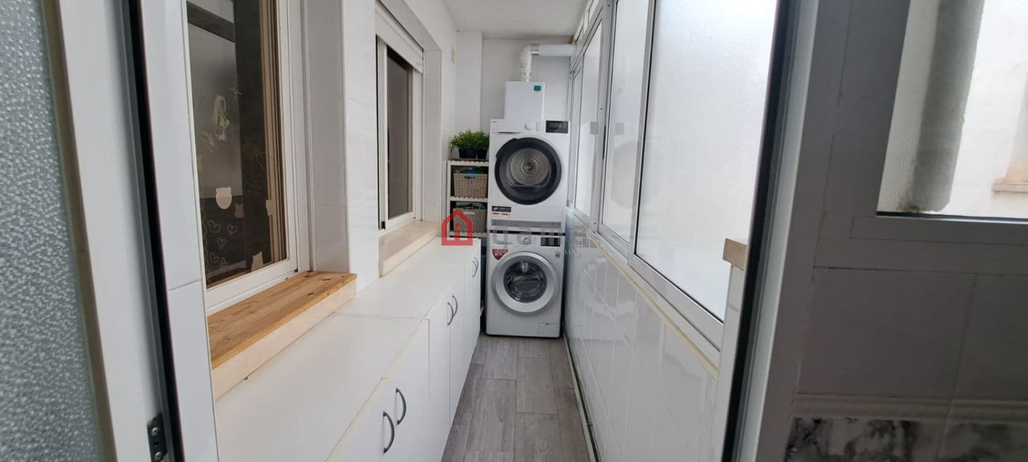 3 bedroom Flat for sale in Castello de la Plana - € 199,000 (Ref: 9845220)