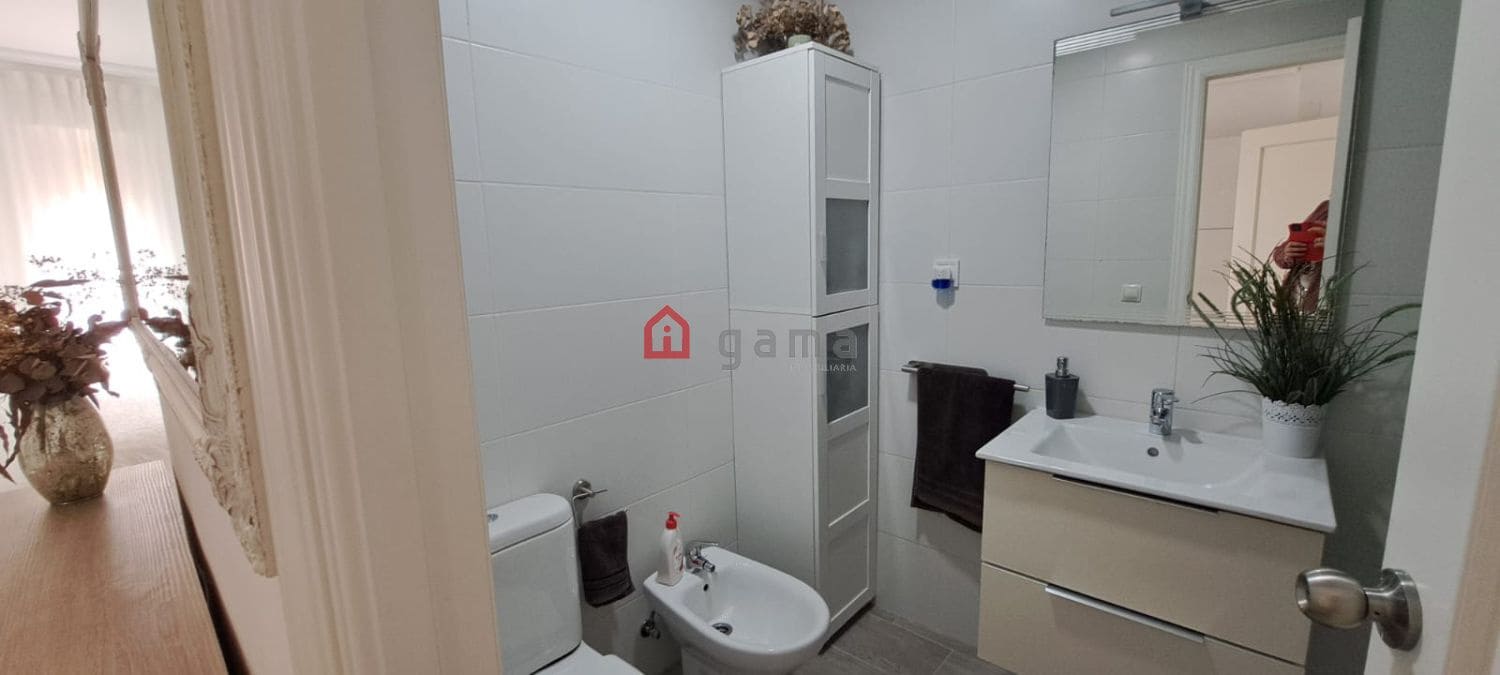 3 bedroom Flat for sale in Castello de la Plana - € 199,000 (Ref: 9845220)