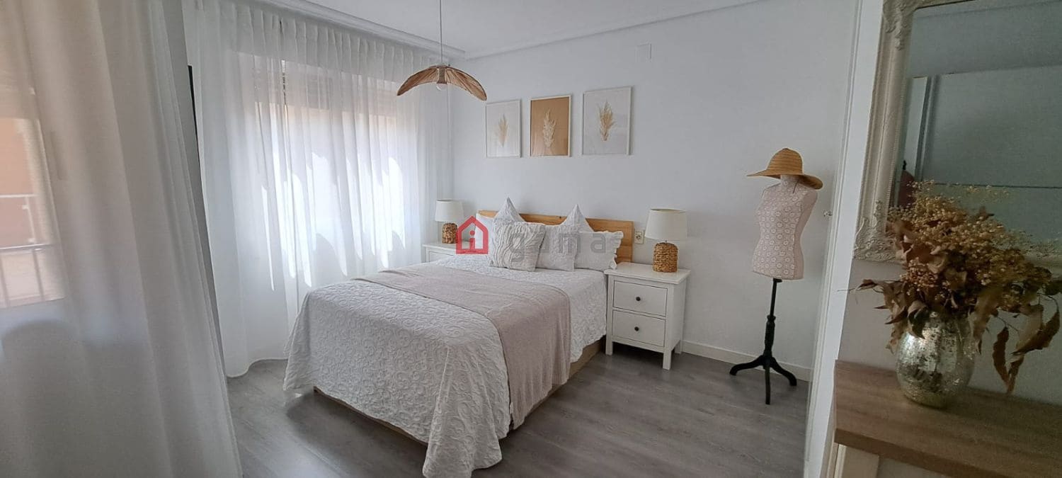 3 bedroom Flat for sale in Castello de la Plana - € 199,000 (Ref: 9845220)