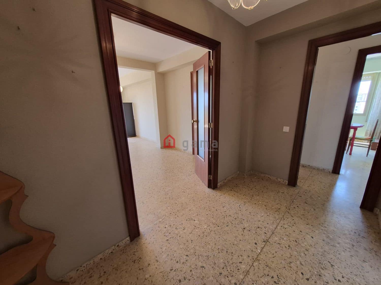 Lejlighed til leje i Castello de la Plana med garage - € 800 (Ref: 9851587)
