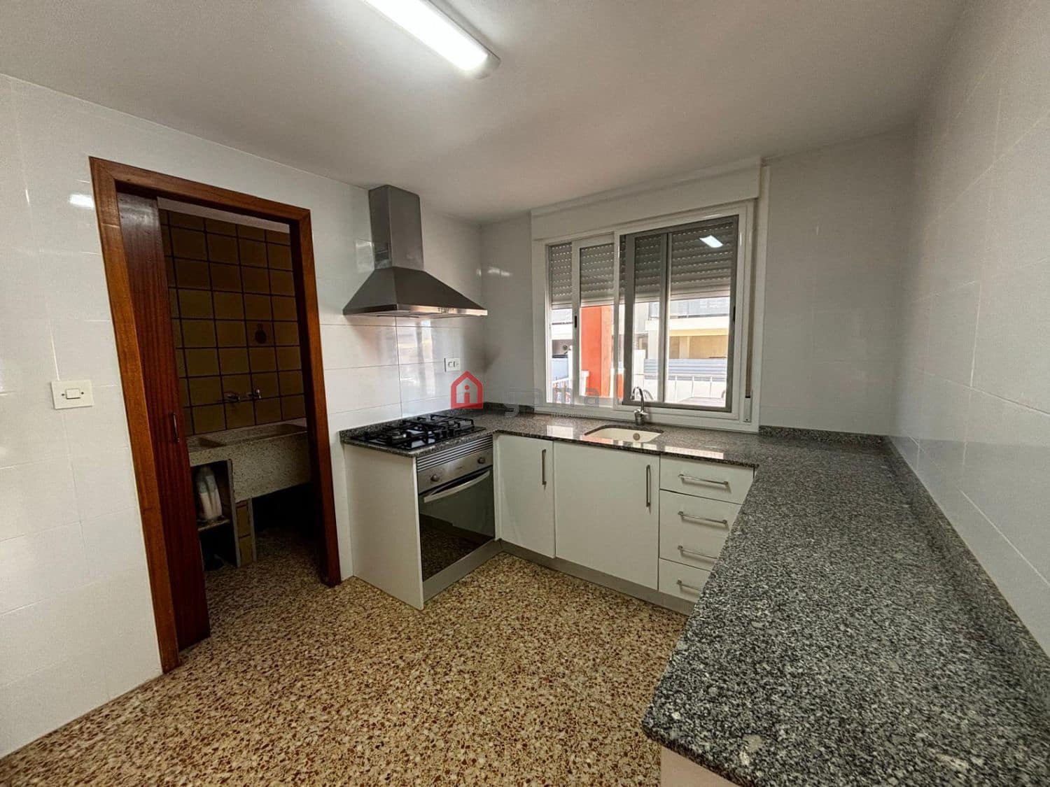 3 bedroom Apartment for sale in Chilches with garage - € 225,000 (Ref: 9868397)