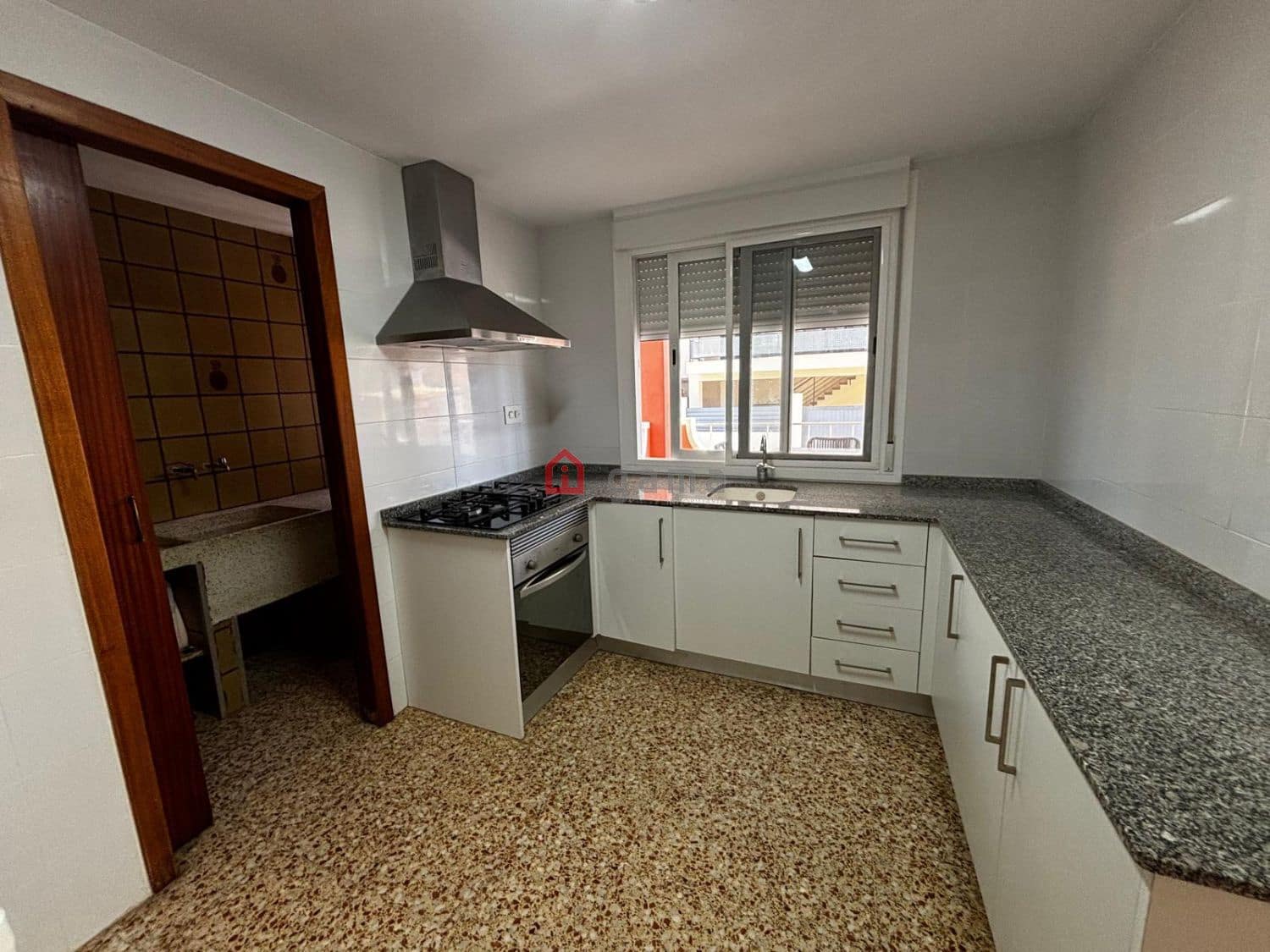 3 bedroom Apartment for sale in Chilches with garage - € 225,000 (Ref: 9868397)