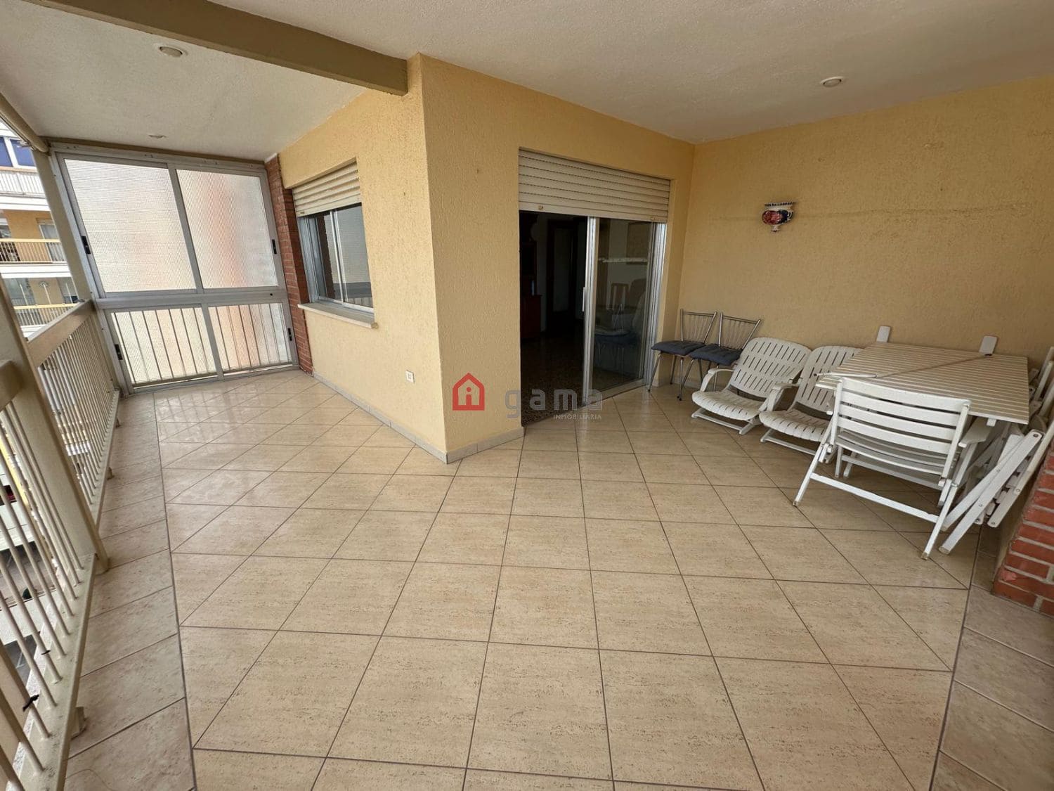3 bedroom Apartment for sale in Benicassim - € 390,000 (Ref: 9875831)