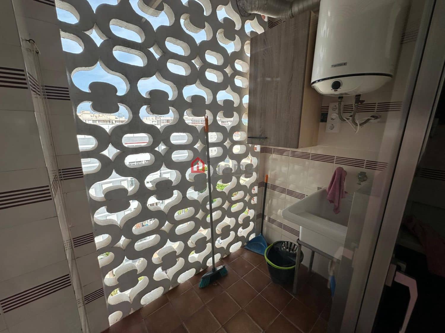 3 bedroom Apartment for sale in Benicassim - € 390,000 (Ref: 9875831)