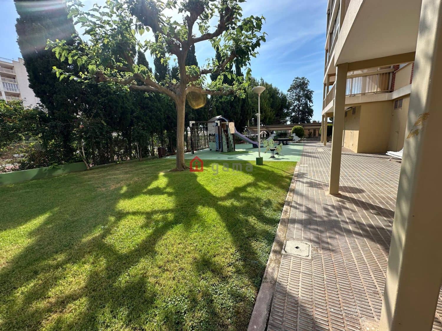3 bedroom Apartment for sale in Benicassim - € 390,000 (Ref: 9875831)
