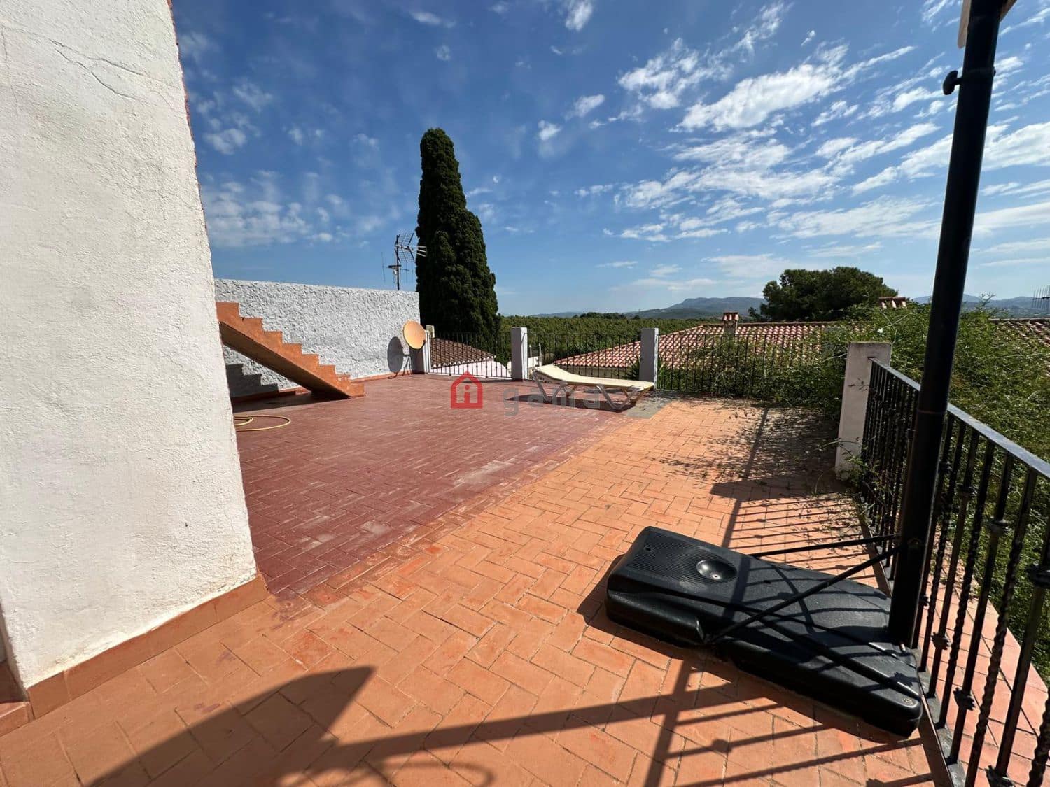 Pareado de 4 habitaciones en Onda en venta - 325.000 € (Ref: 9878205)