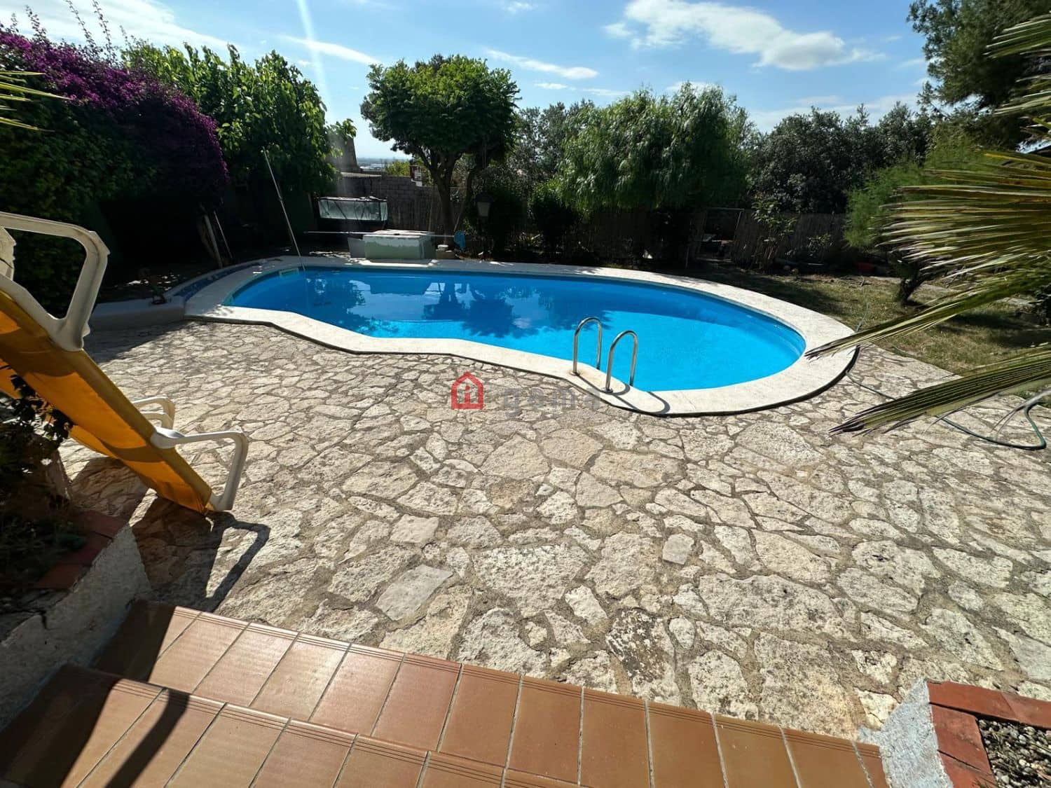 Pareado de 4 habitaciones en Onda en venta - 325.000 € (Ref: 9878205)