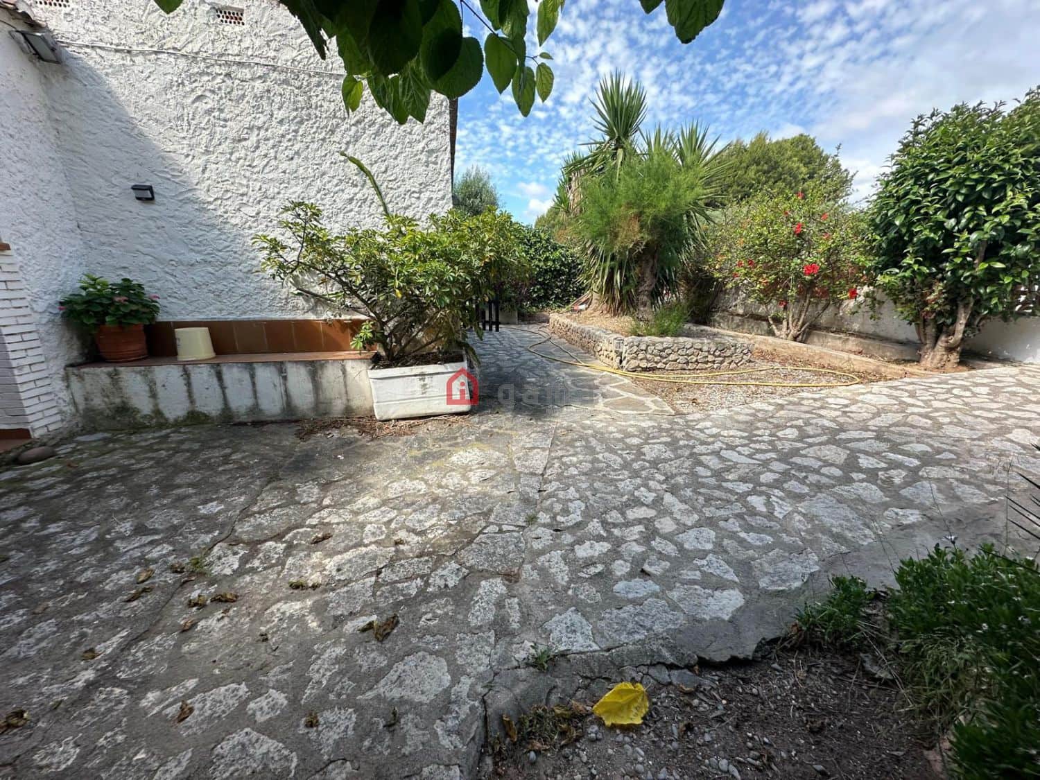 Pareado de 4 habitaciones en Onda en venta - 325.000 € (Ref: 9878205)