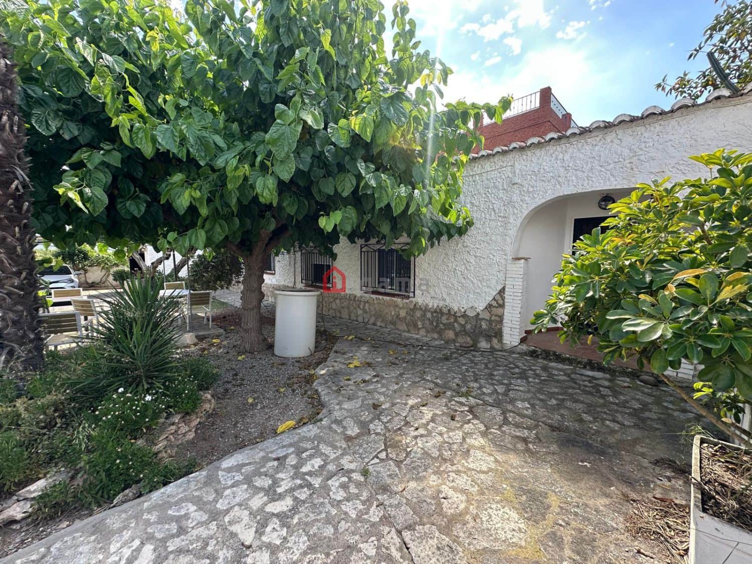 Pareado de 4 habitaciones en Onda en venta - 325.000 € (Ref: 9878205)