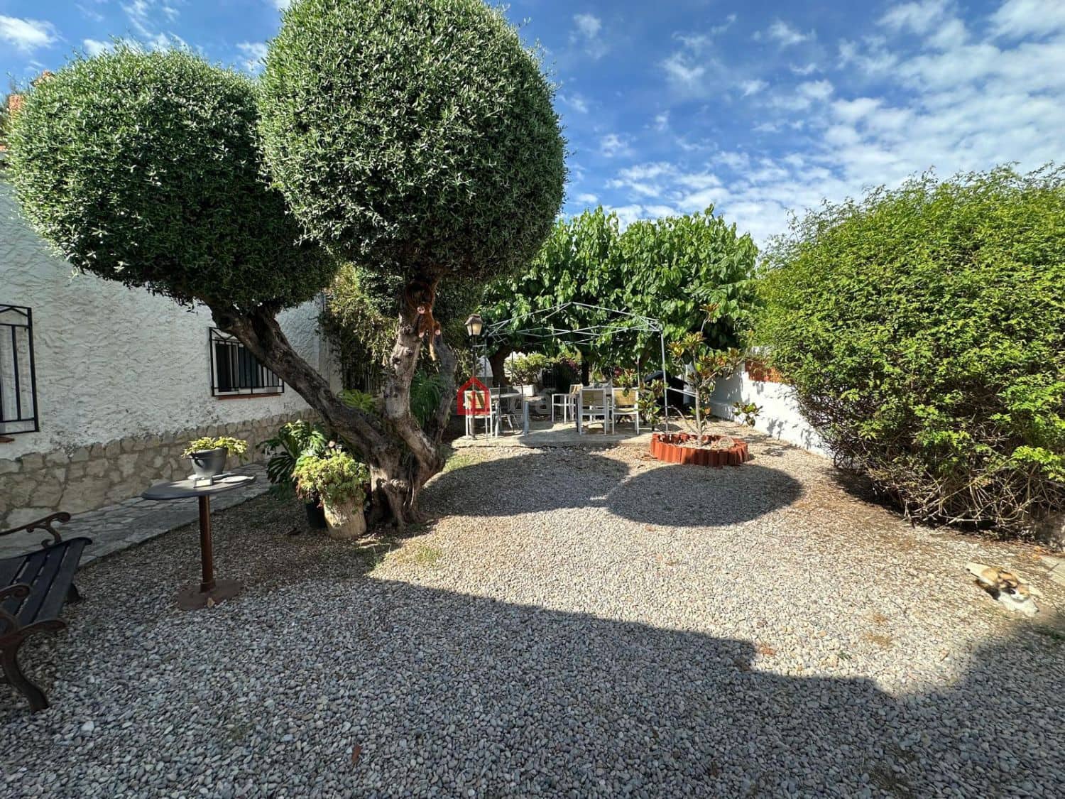 Pareado de 4 habitaciones en Onda en venta - 325.000 € (Ref: 9878205)