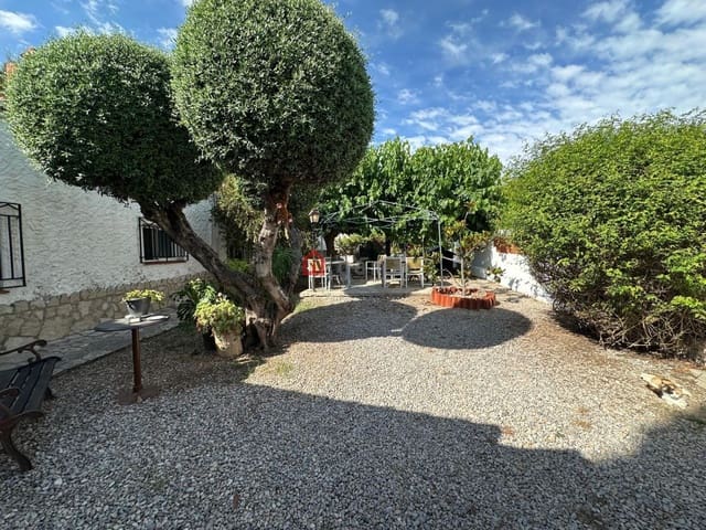 Pareado de 4 habitaciones en Onda en venta - 325.000 € (Ref: 9878205)