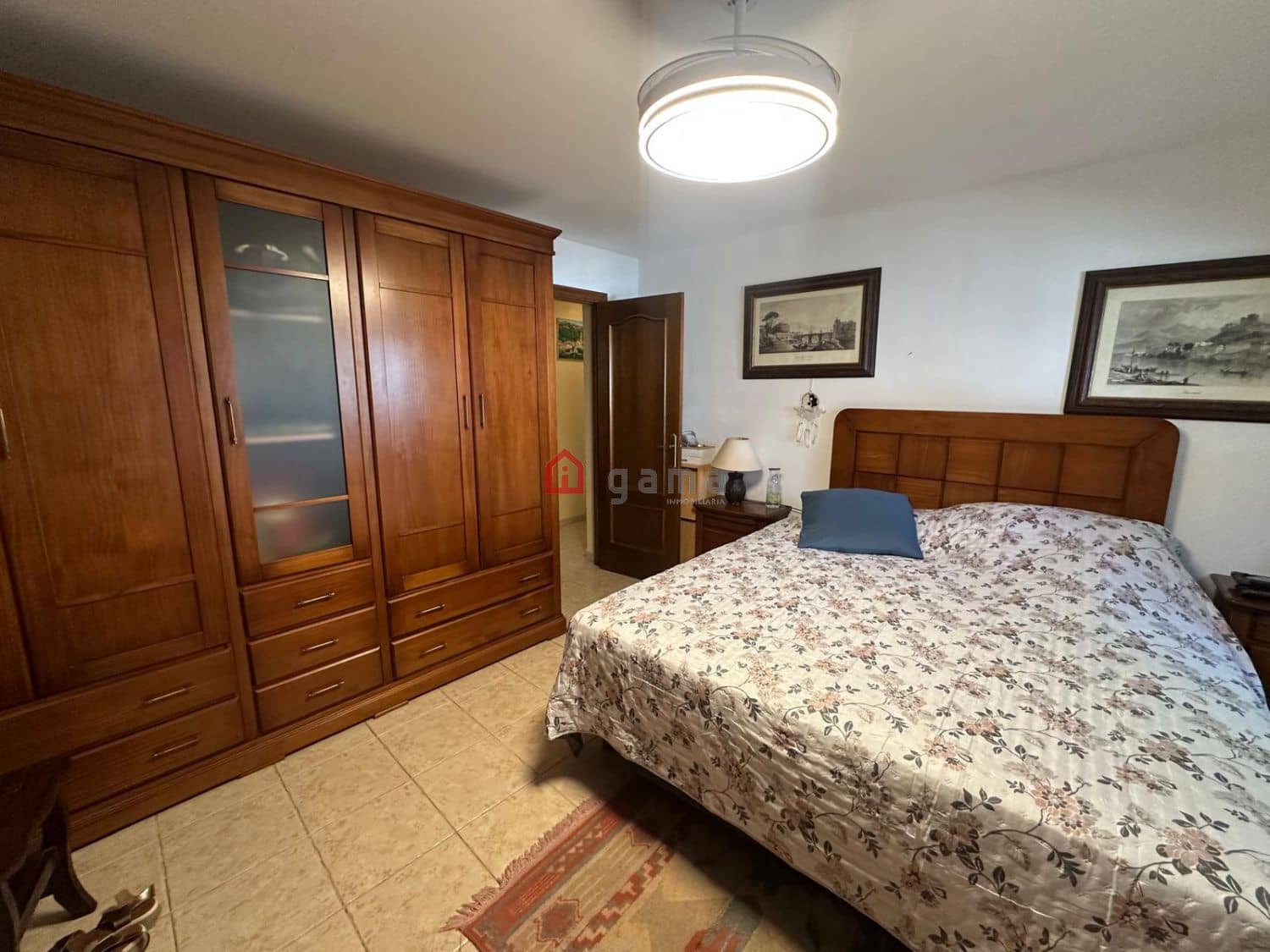 Pareado de 4 habitaciones en Onda en venta - 325.000 € (Ref: 9878205)