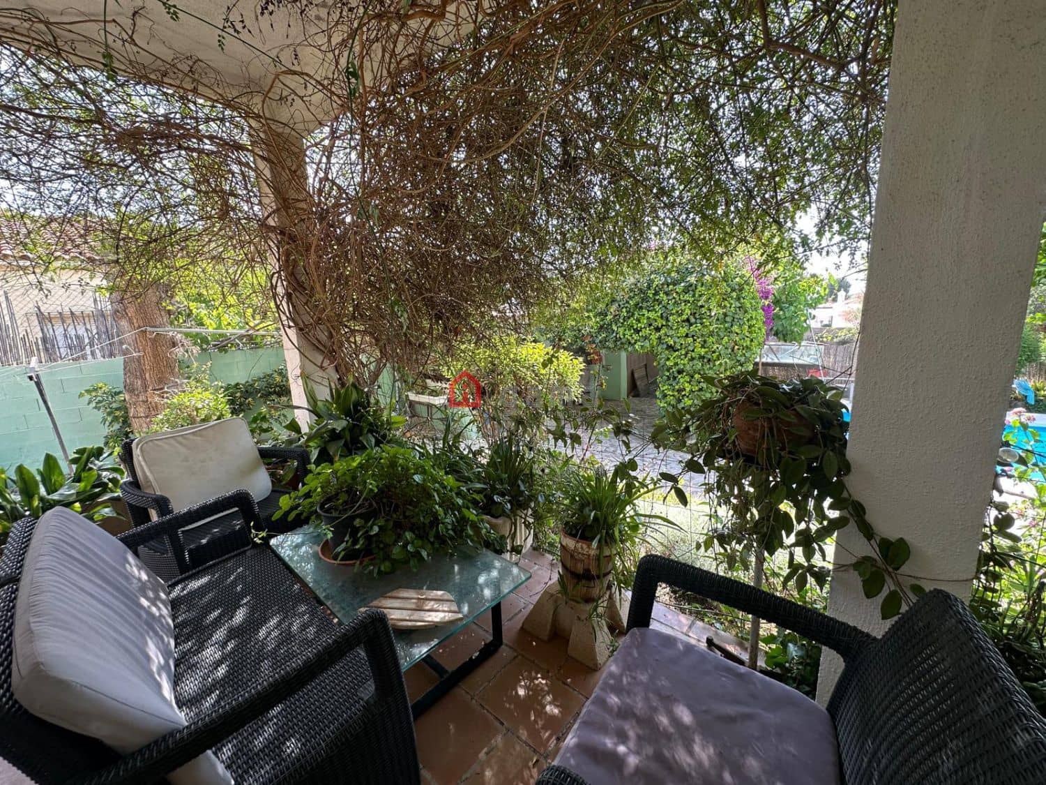 Pareado de 4 habitaciones en Onda en venta - 325.000 € (Ref: 9878205)