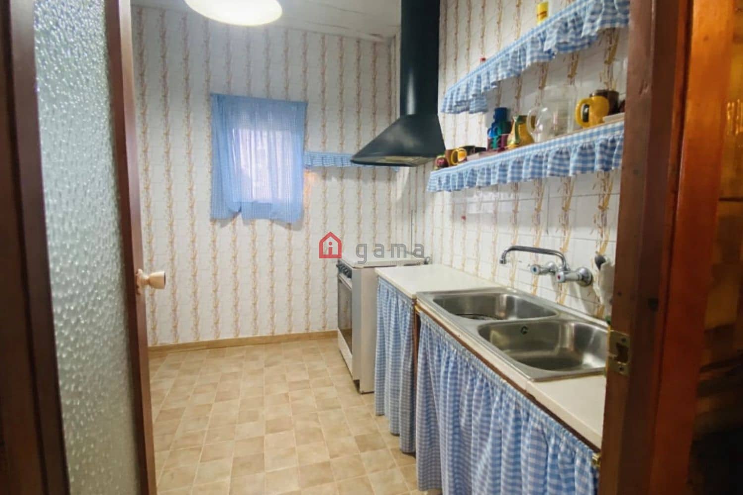 3 chambre Villa/Maison à vendre à L'Alcora avec garage - 140 000 € (Ref: 9880718)