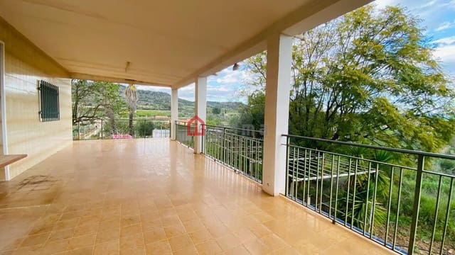 3 chambre Villa/Maison à vendre à L'Alcora avec garage - 140 000 € (Ref: 9880718)