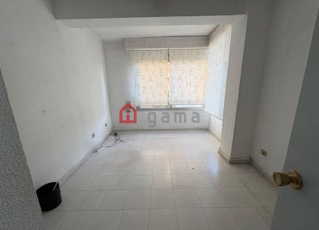 Piso de 3 habitaciones en El Grau de Castelló, Castelló de la Plana en venta - 135.000 € (Ref: 9889961)