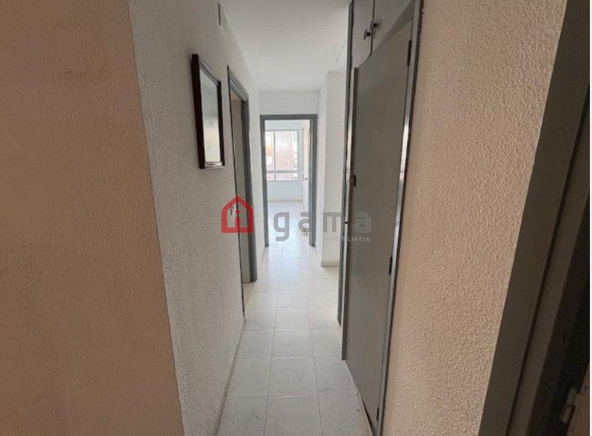 Piso de 3 habitaciones en El Grau de Castelló en venta - 135.000 € (Ref: 9889961)