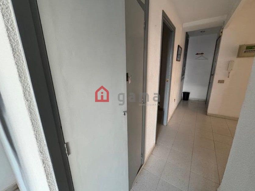 Piso de 3 habitaciones en El Grau de Castelló en venta - 135.000 € (Ref: 9889961)