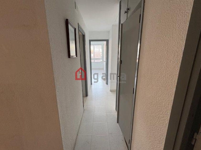 Piso de 3 habitaciones en El Grau de Castelló en venta - 135.000 € (Ref: 9889961)