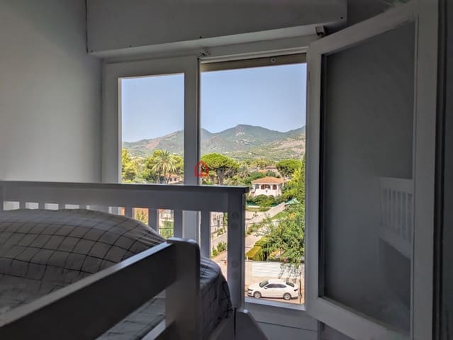 2 Zimmer Apartment zu verkaufen in Benicàssim mit Garage - 300.000 € (Ref: 9889962)