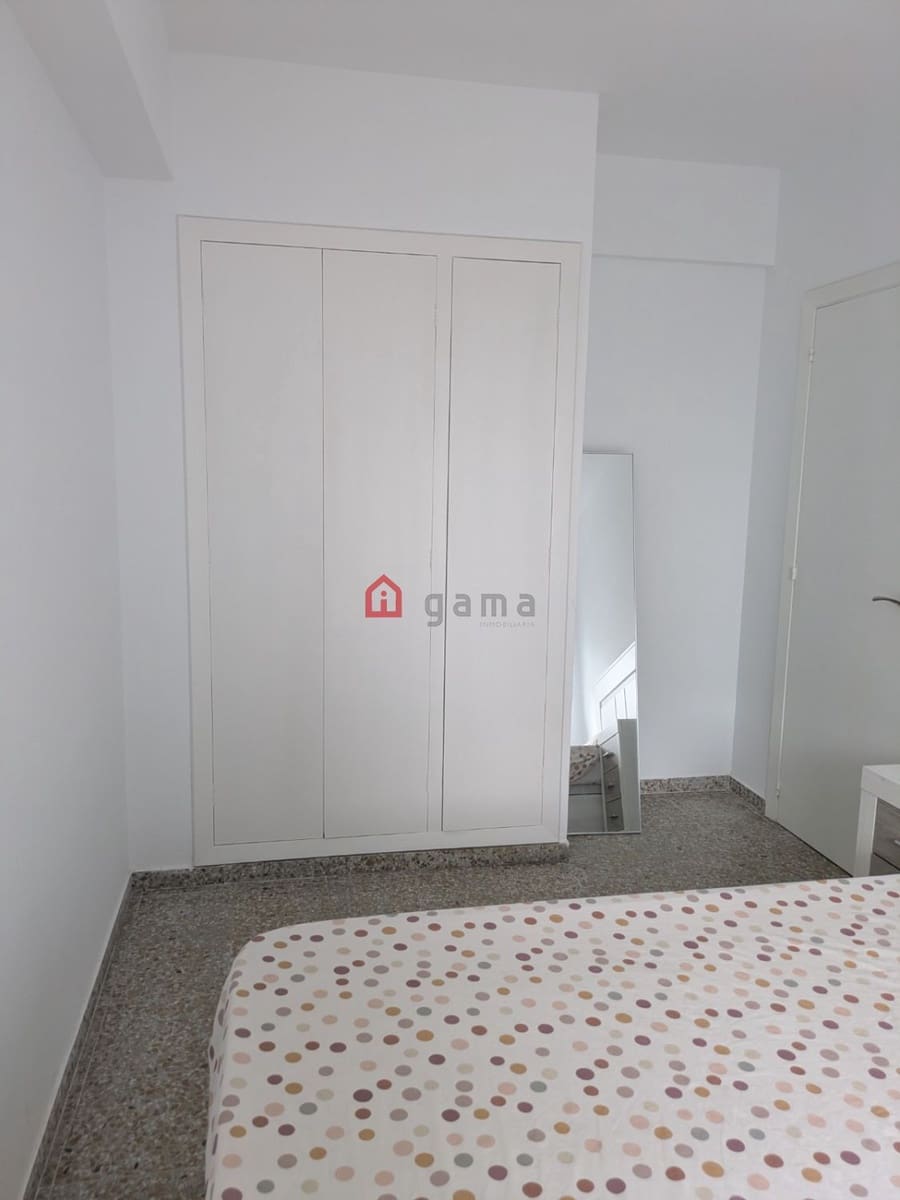 2 Zimmer Apartment zu verkaufen in Benicassim mit Garage - 300.000 € (Ref: 9889962)