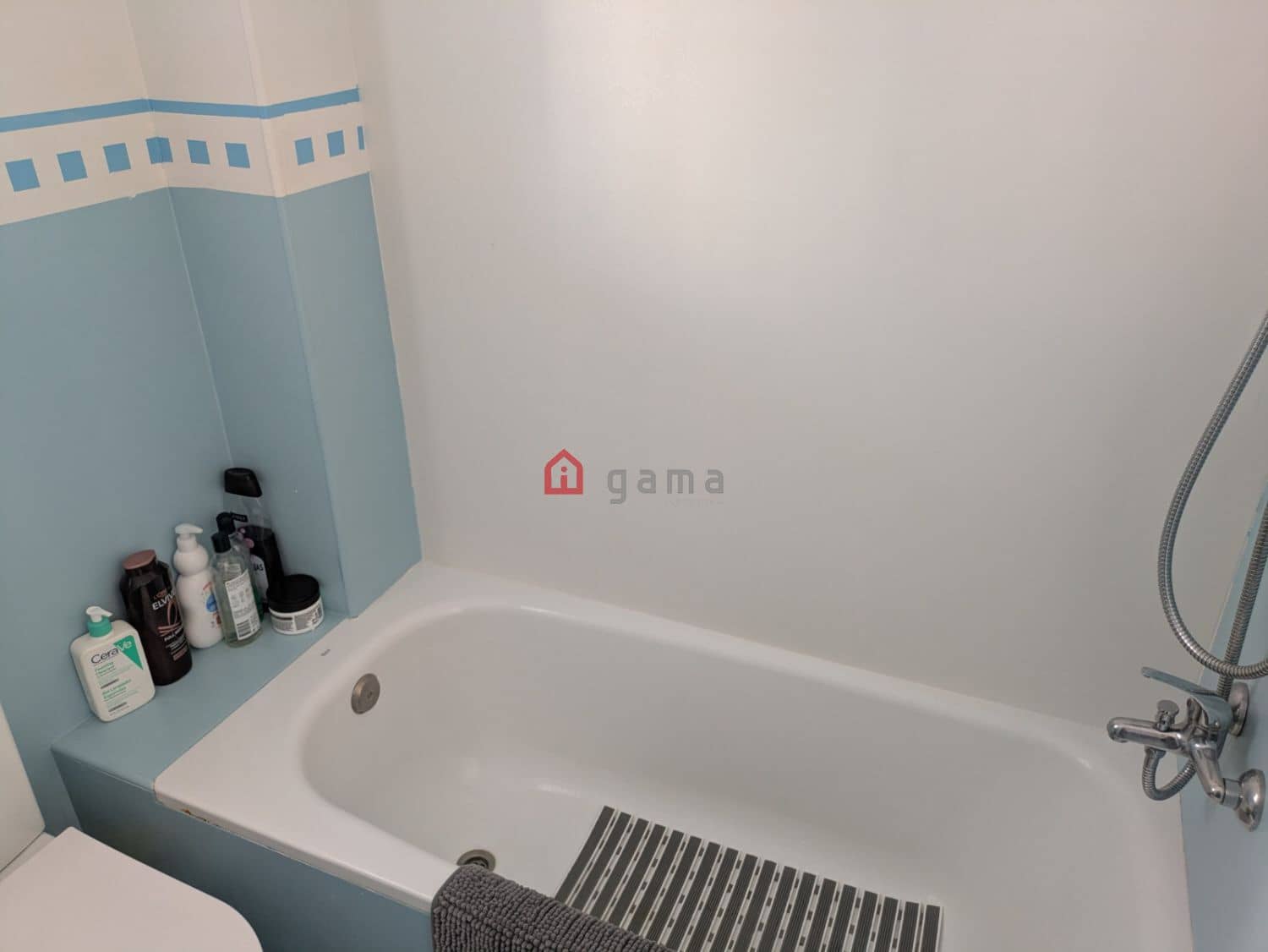2 Zimmer Apartment zu verkaufen in Benicassim mit Garage - 300.000 € (Ref: 9889962)