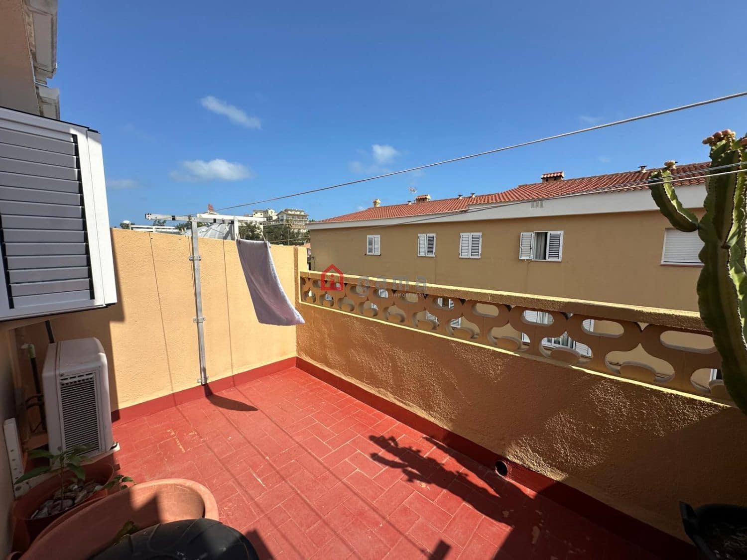 3 quarto Moradia em Banda para venda em Benicassim com garagem - 350 000 € (Ref: 9889963)