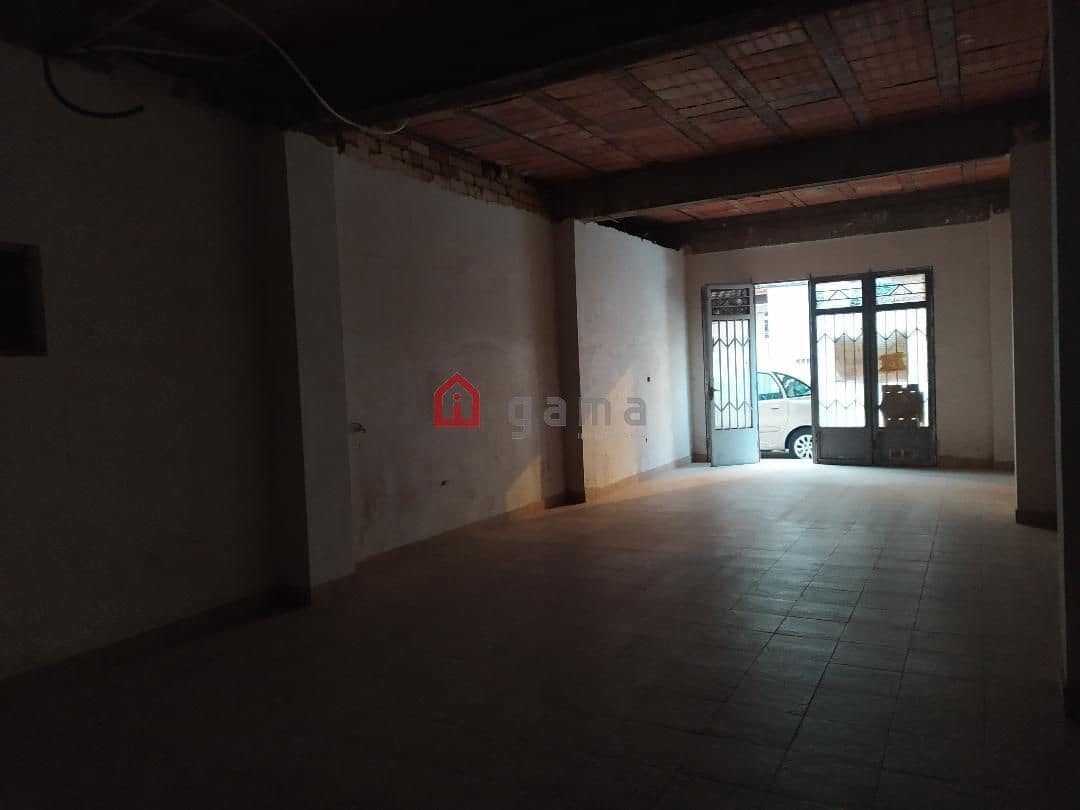 Commerciale in vendita in Vila-real - 52.000 € (Rif: 9891907)
