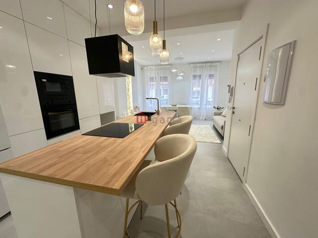 3 chambre Appartement à vendre à Castelló de la Plana - 249 000 € (Ref: 9894750)