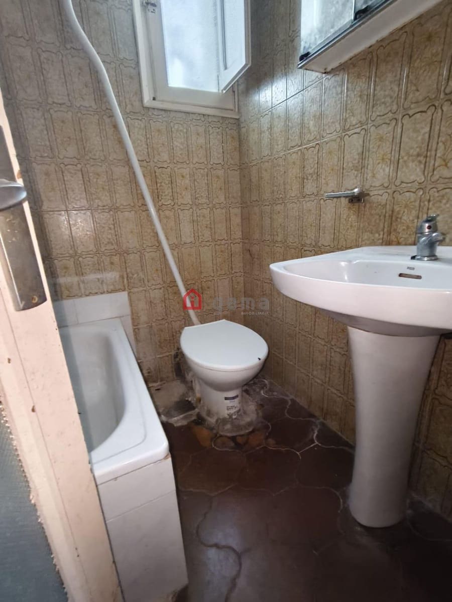 3 Zimmer Wohnung zu verkaufen in Onda - 79.000 € (Ref: 9896444)