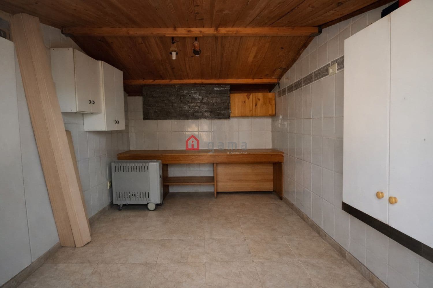 4 soverom Villa til salgs i L'Alcora med garasje - € 160 000 (Ref: 9915377)