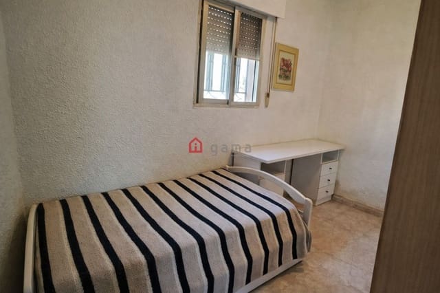 4 soverom Villa til salgs i L'Alcora med garasje - € 160 000 (Ref: 9915377)