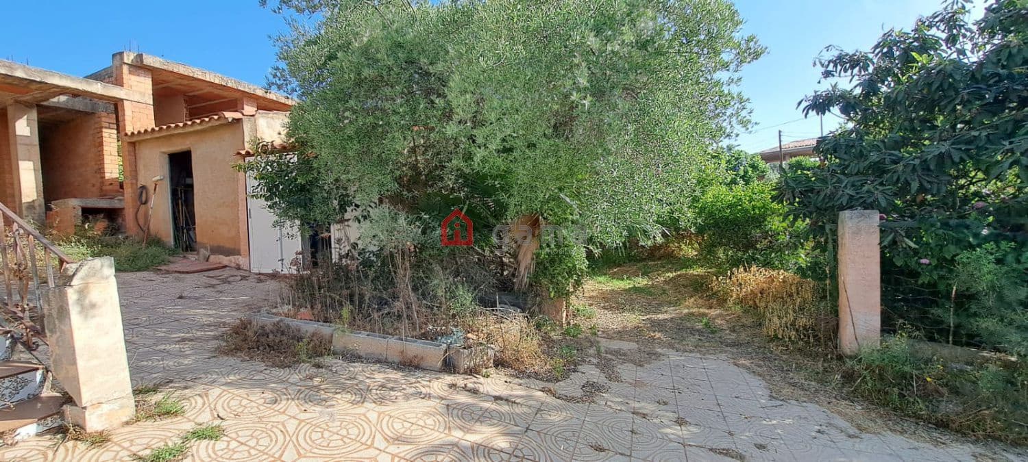 4 soverom Villa til salgs i L'Alcora med garasje - € 160 000 (Ref: 9915377)