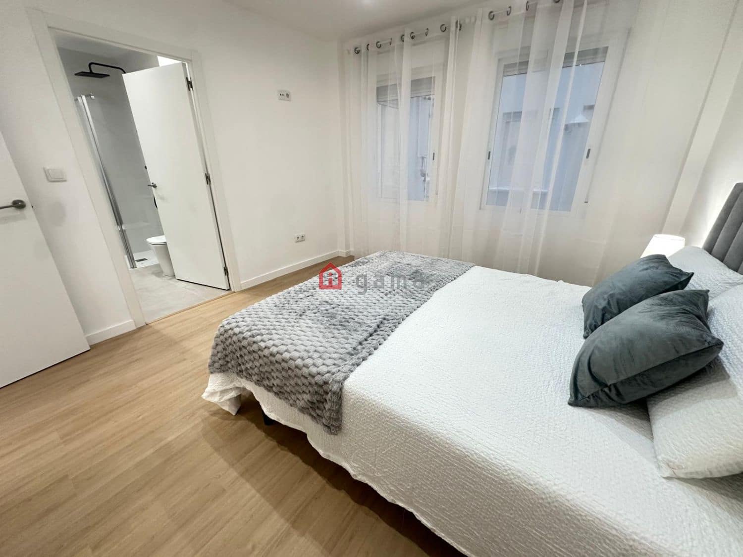 3 soveværelse Lejlighed til salg i Castello de la Plana - € 238.000 (Ref: 9939567)