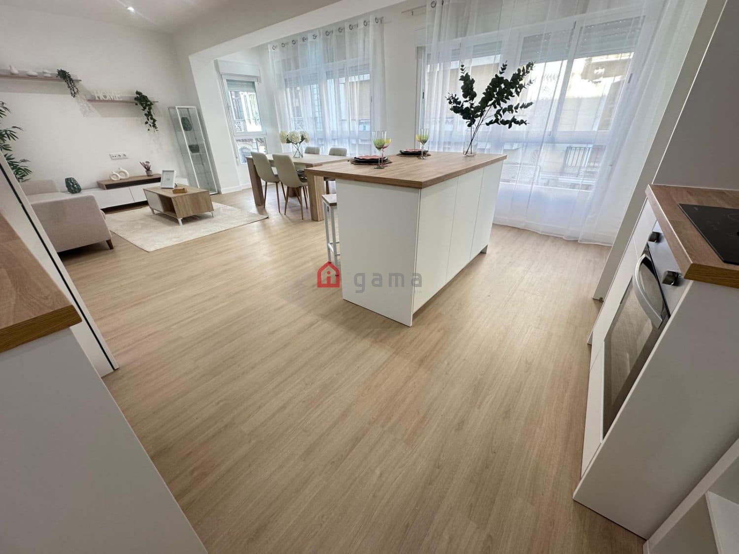 3 soveværelse Lejlighed til salg i Castello de la Plana - € 238.000 (Ref: 9939567)