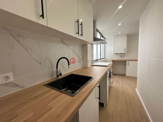 3 quarto Apartamento para venda em Castelló de la Plana - 169 000 € (Ref: 9949365)