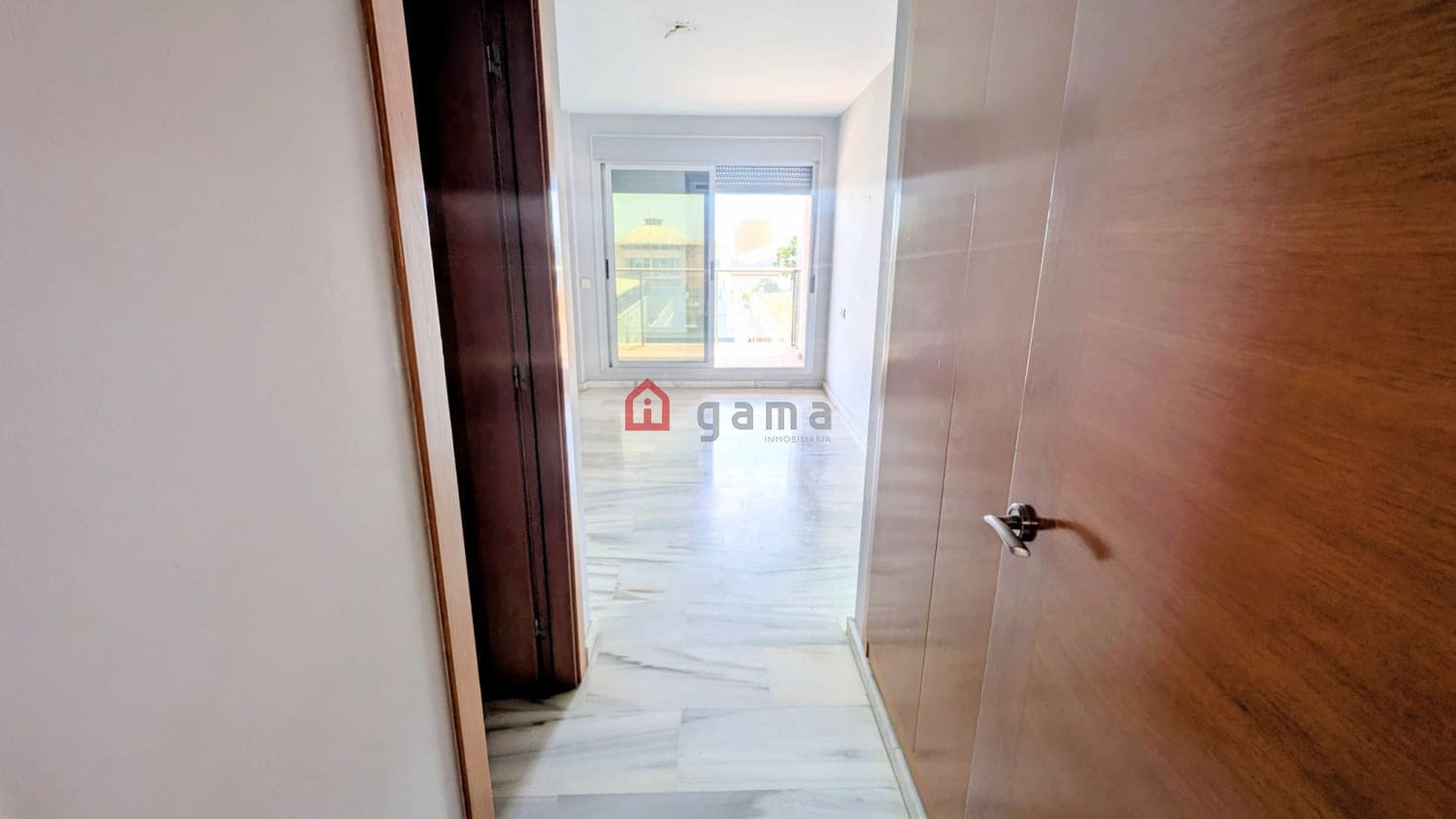 3 chambre Appartement à vendre à Castello de la Plana avec garage - 177 000 € (Ref: 9952834)