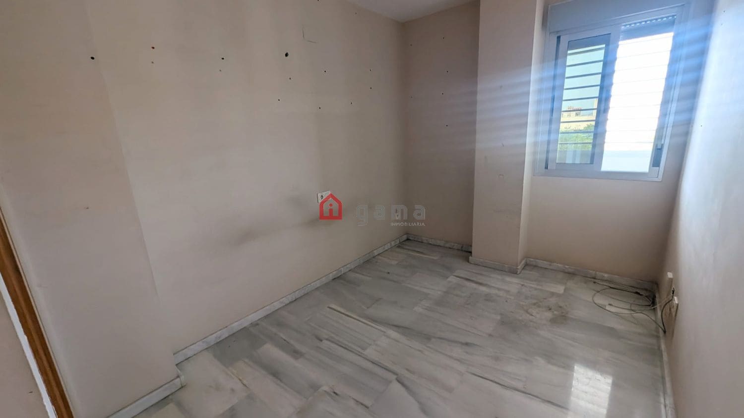 3 chambre Appartement à vendre à Castello de la Plana avec garage - 177 000 € (Ref: 9952834)