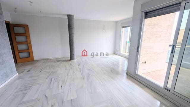 3 chambre Appartement à vendre à Castelló de la Plana avec garage - 177 000 € (Ref: 9952834)