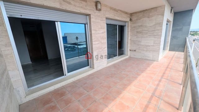 3 chambre Appartement à vendre à Castelló de la Plana avec garage - 177 000 € (Ref: 9952834)
