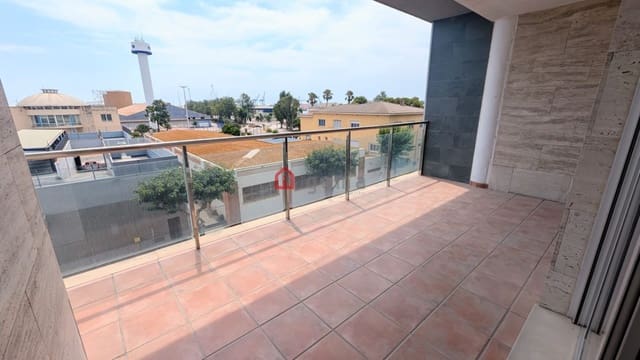 3 chambre Appartement à vendre à Castelló de la Plana avec garage - 177 000 € (Ref: 9952834)