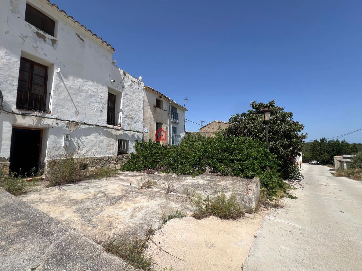 3 quarto Moradia em Banda para venda em L'Alcora - 55 000 € (Ref: 9999305)