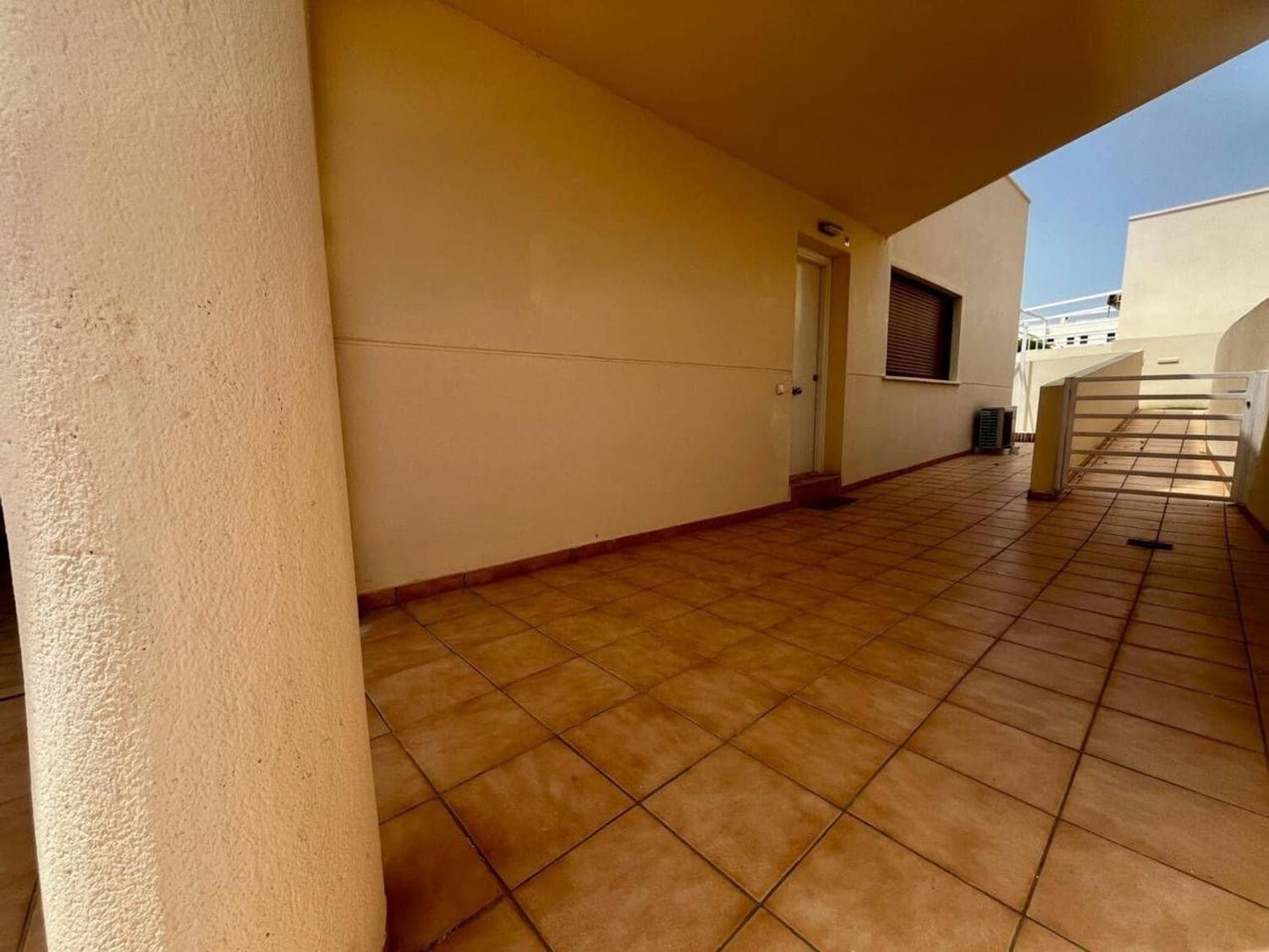 1 slaapkamer Appartement te koop in Sant Jordi met zwembad garage - € 118.000 (Ref: 10010117)