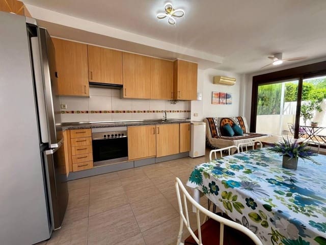 1 slaapkamer Appartement te koop in Sant Jordi met zwembad garage - € 118.000 (Ref: 10010117)