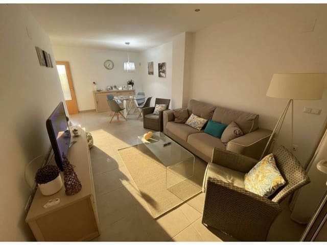 2 soverom Leilighet til leie i Sant Jordi - € 850 (Ref: 10029998)