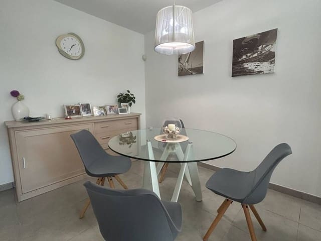 2 soverom Leilighet til leie i Sant Jordi - € 850 (Ref: 10029998)