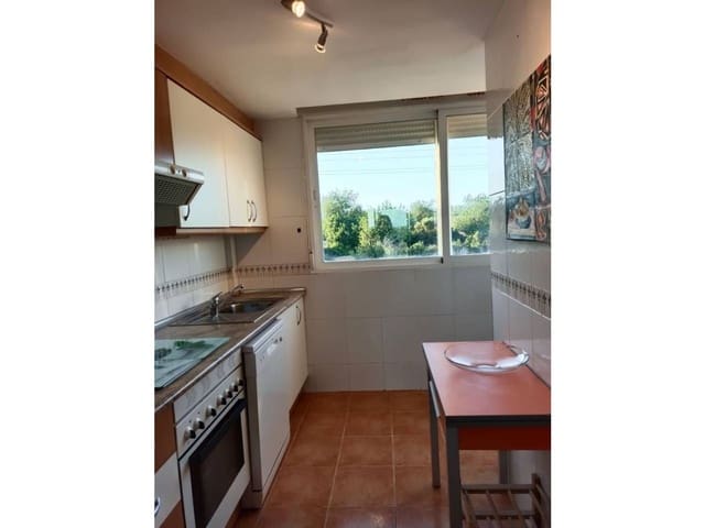 2 slaapkamer Appartement te huur in Sant Jordi met zwembad garage - € 750 (Ref: 10088798)