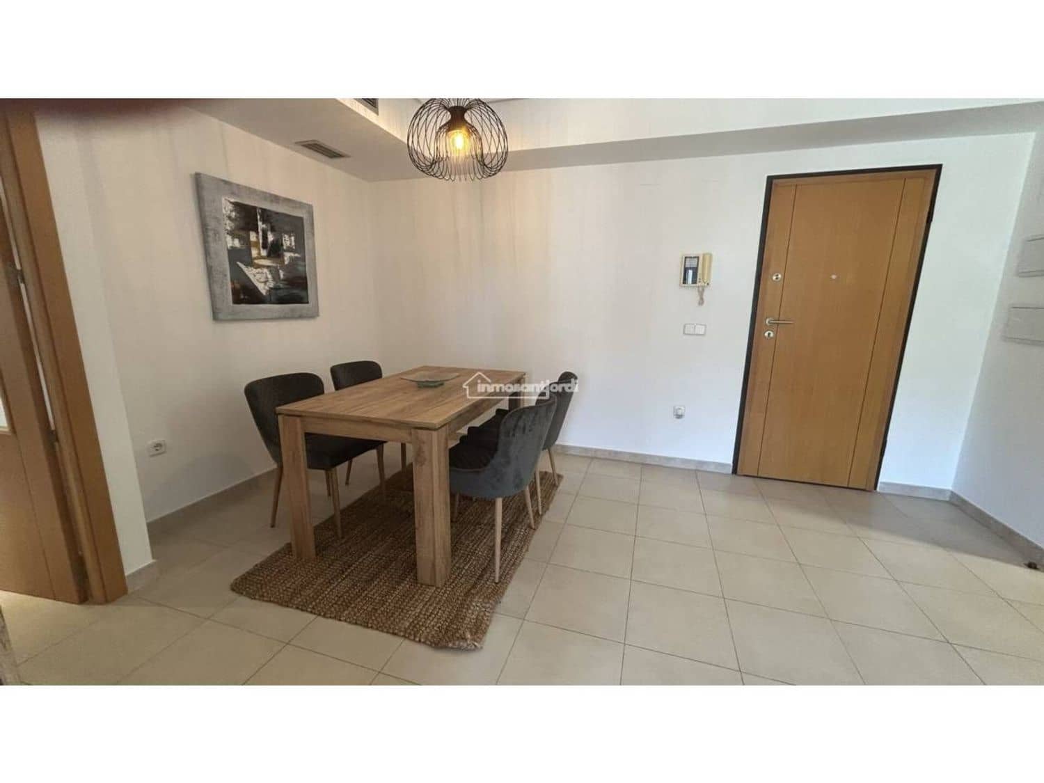 2 bedroom Apartment for sale in Sant Jordi with pool garage - € 140,000 (Ref: 10186390)