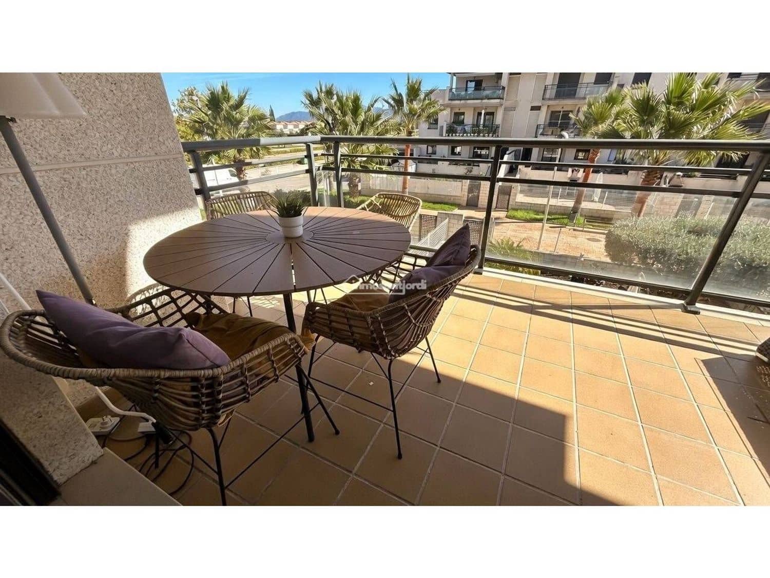 2 bedroom Apartment for sale in Sant Jordi with pool garage - € 140,000 (Ref: 10186390)