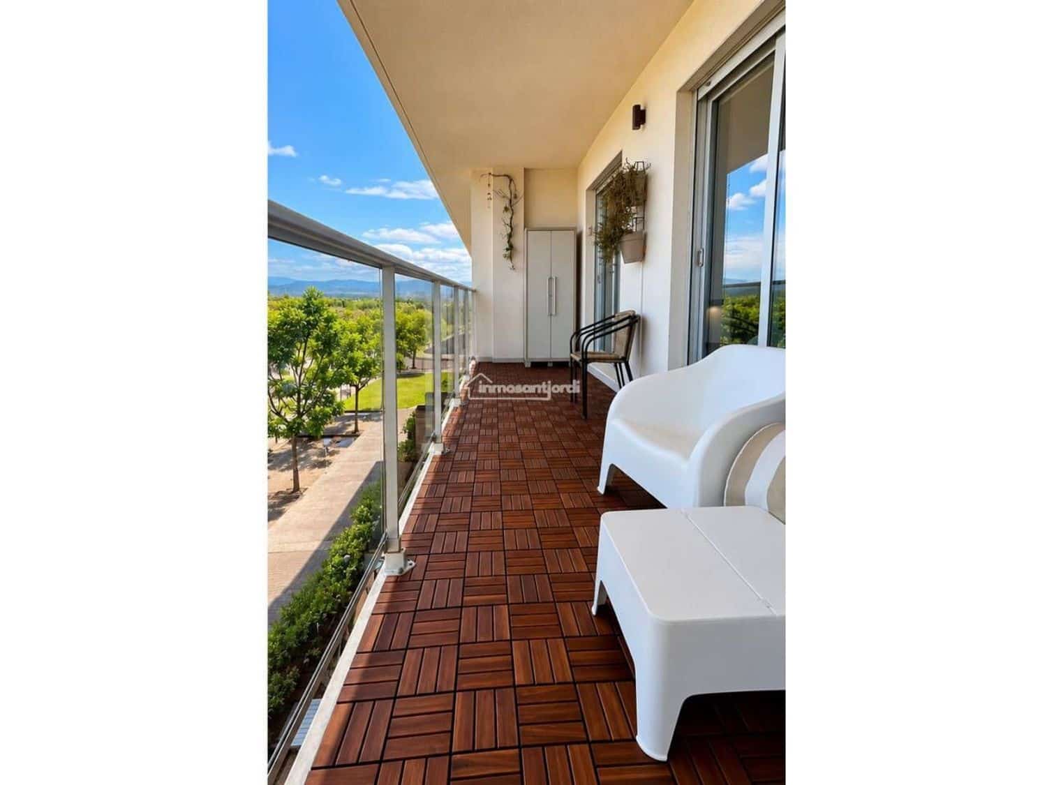 2 bedroom Apartment for sale in Sant Jordi with pool garage - € 154,000 (Ref: 10186391)